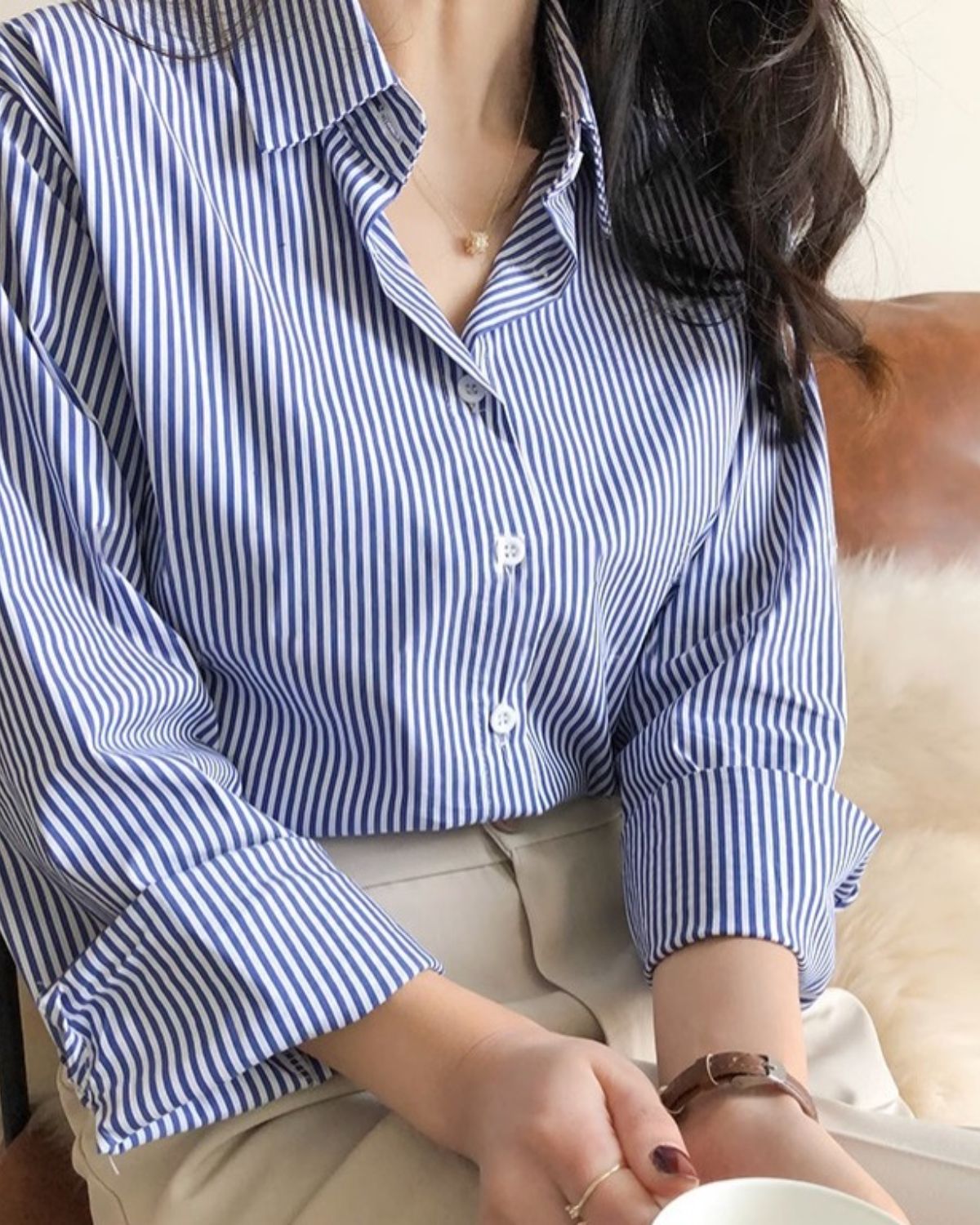Elyna | Chemise Femme à Rayures Fines Bleues