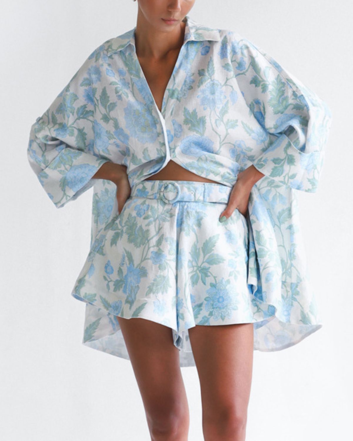 Benoîte | Ensemble Chemise Fleurie et Short Flottant