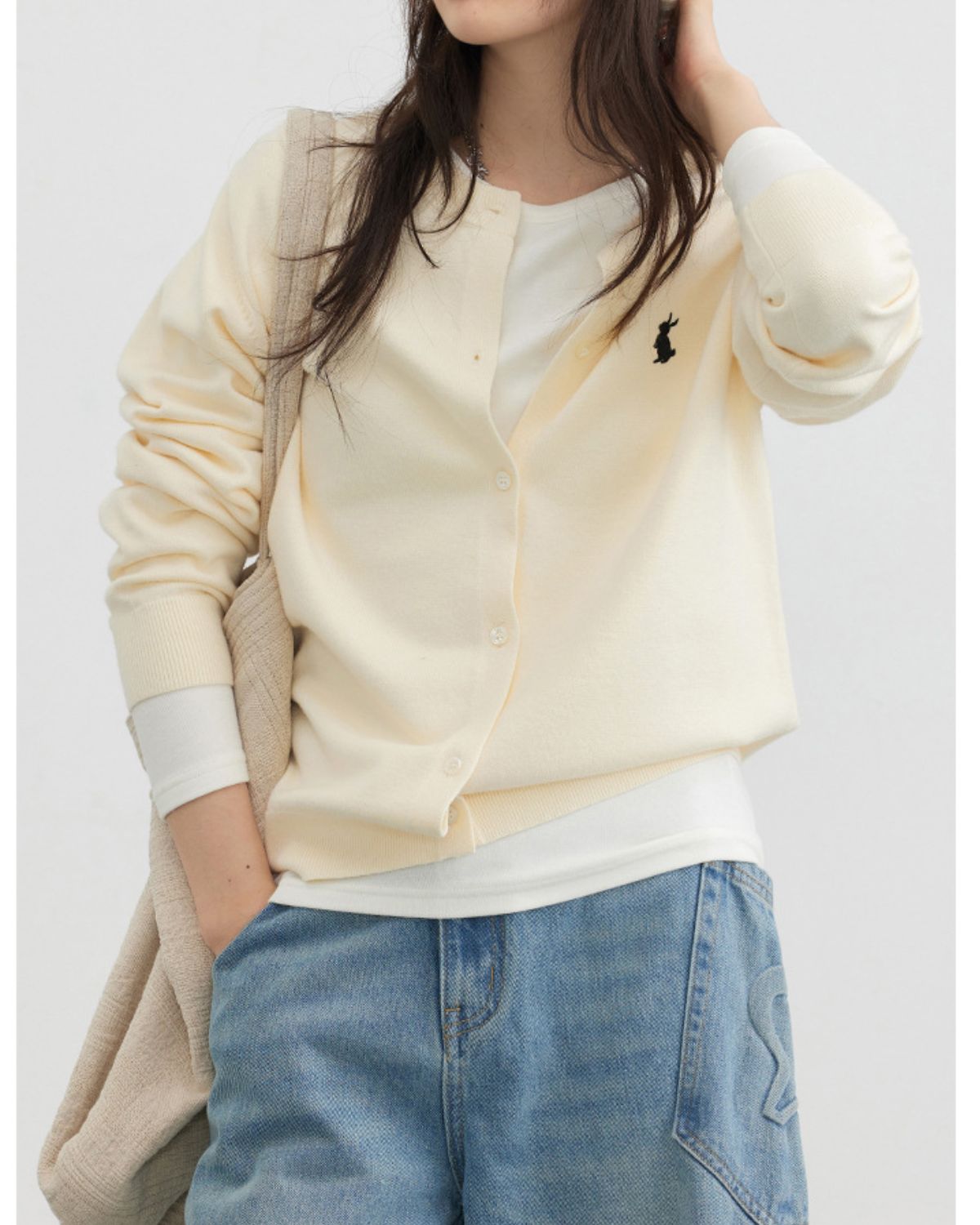 Lili | Gilet Femme en Maille Boutonné – Élégance Minimaliste