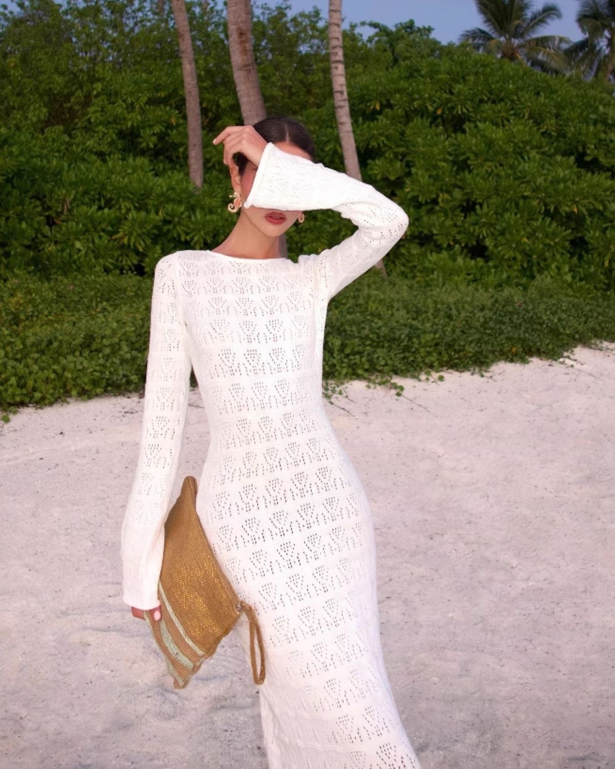 Chloé | Robe Blanche Élégante en Crochet – Manches Longues Femme