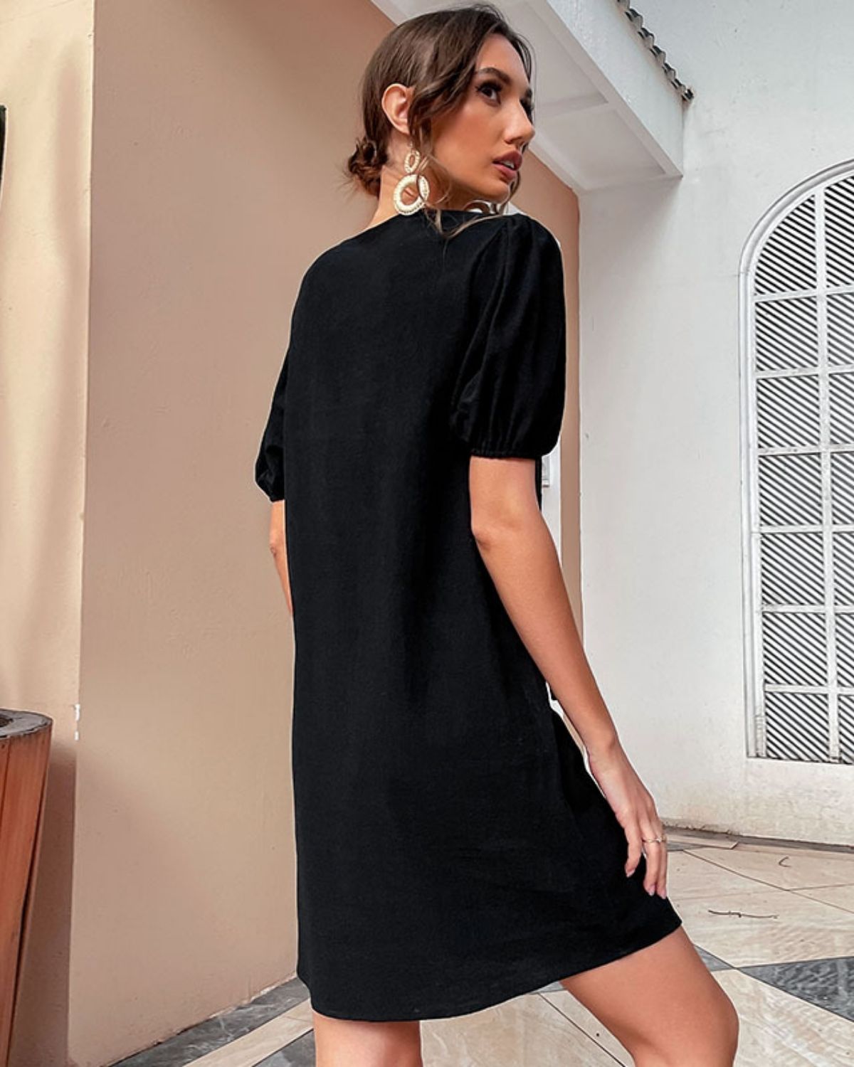Francette | Robe Courte Décontractée à Manches Bouffantes pour Femme
